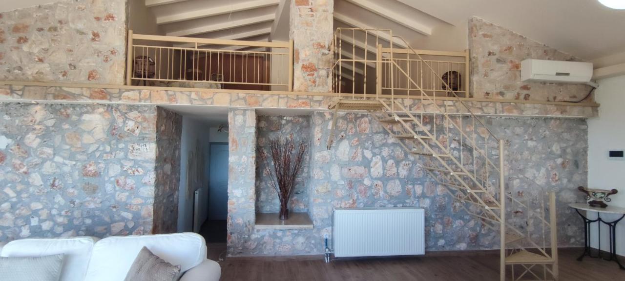 Ellie'S Stonehouse Gianapa, Porto Rafti, Greece, 190 03, Gr Villa Eksteriør billede